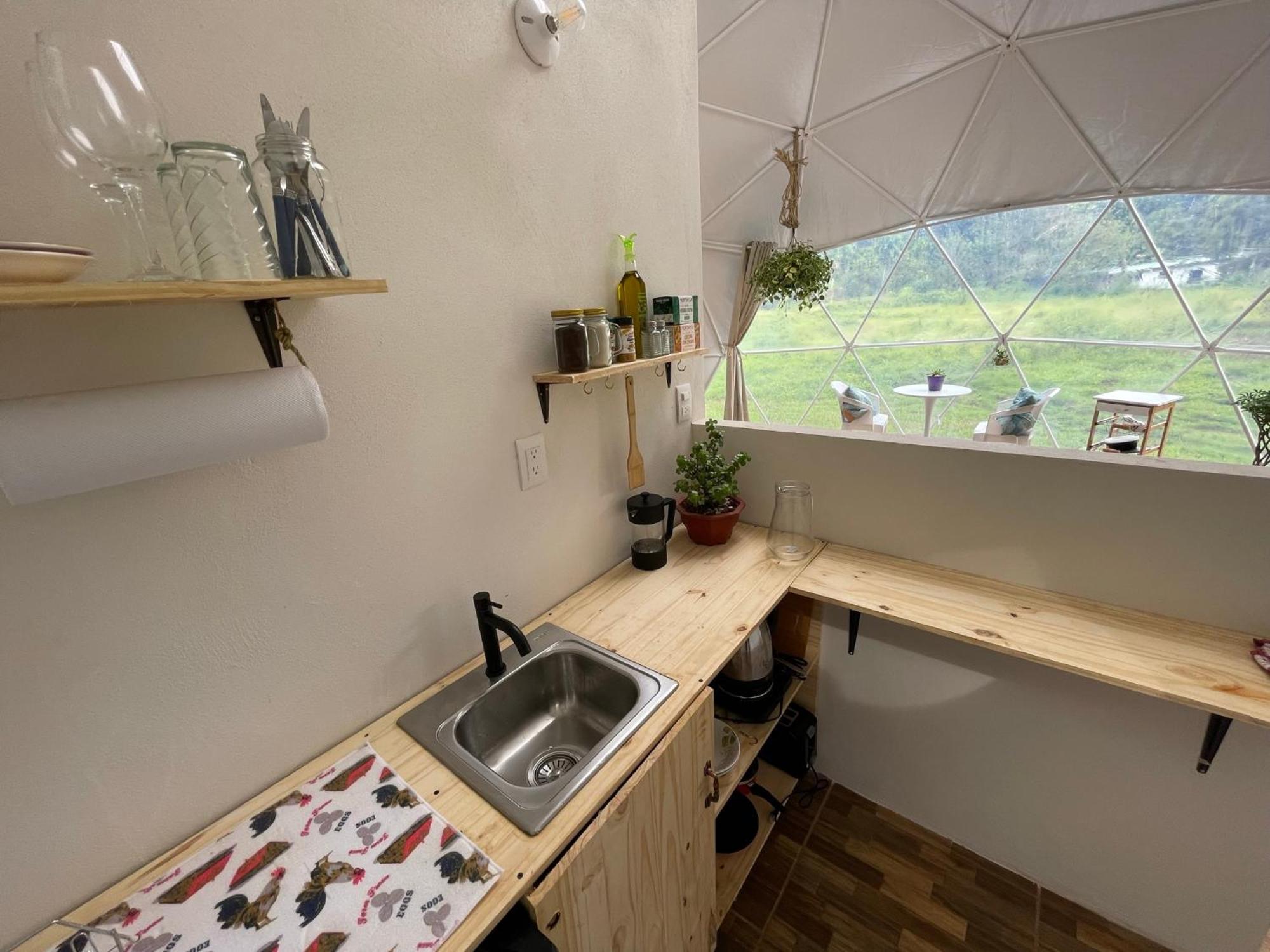 La Comarca River Glamping Dome Near Мануель-Антоніо Екстер'єр фото