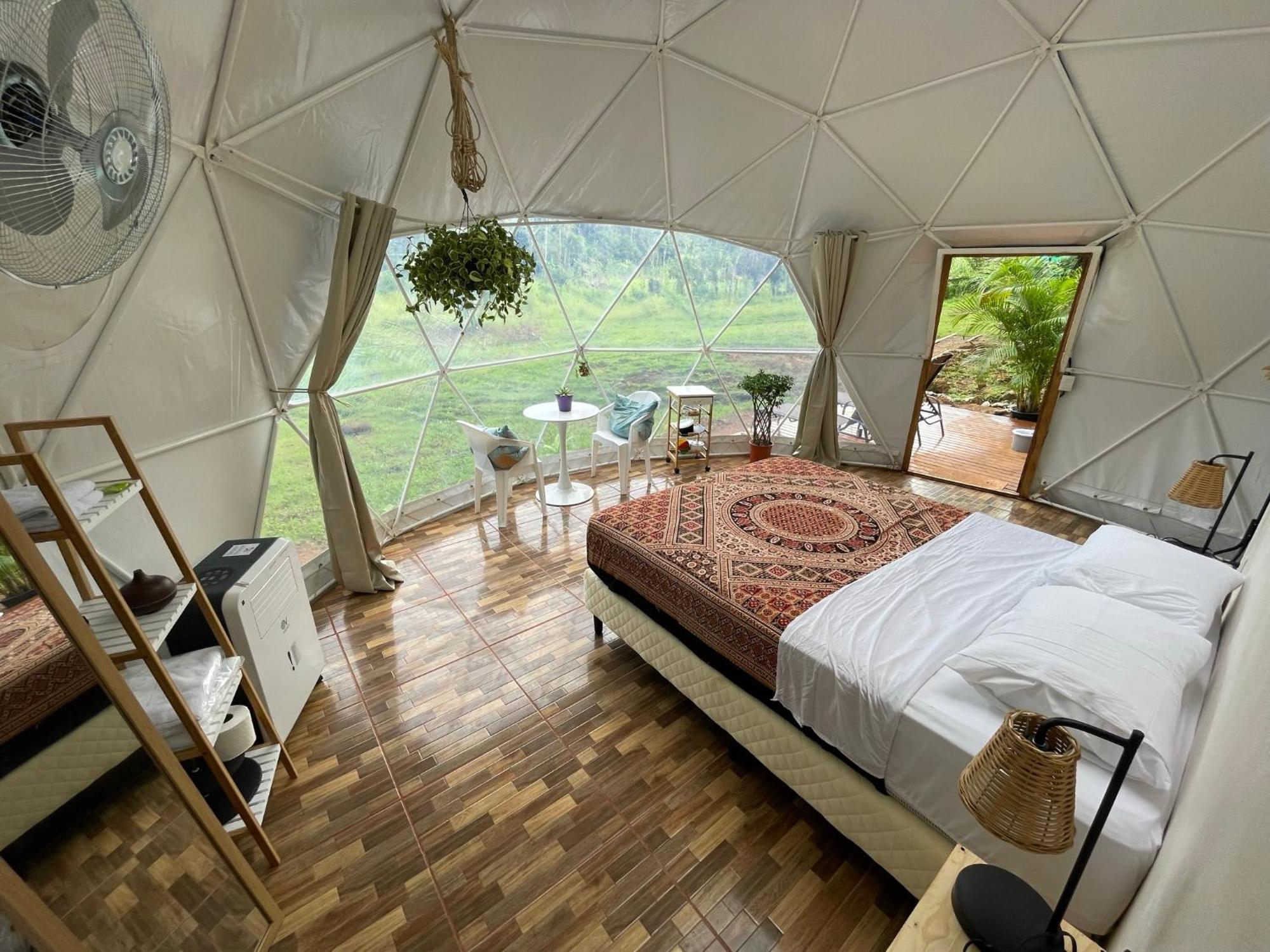 La Comarca River Glamping Dome Near Мануель-Антоніо Екстер'єр фото