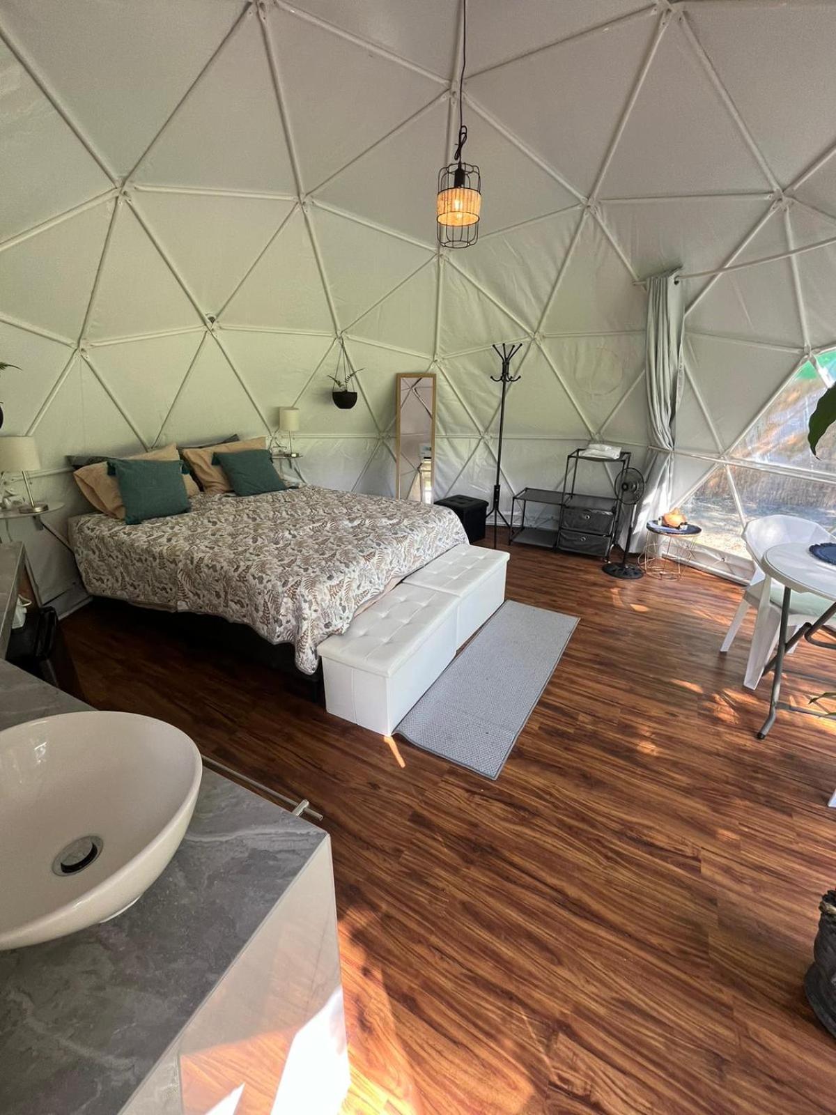 La Comarca River Glamping Dome Near Мануель-Антоніо Екстер'єр фото