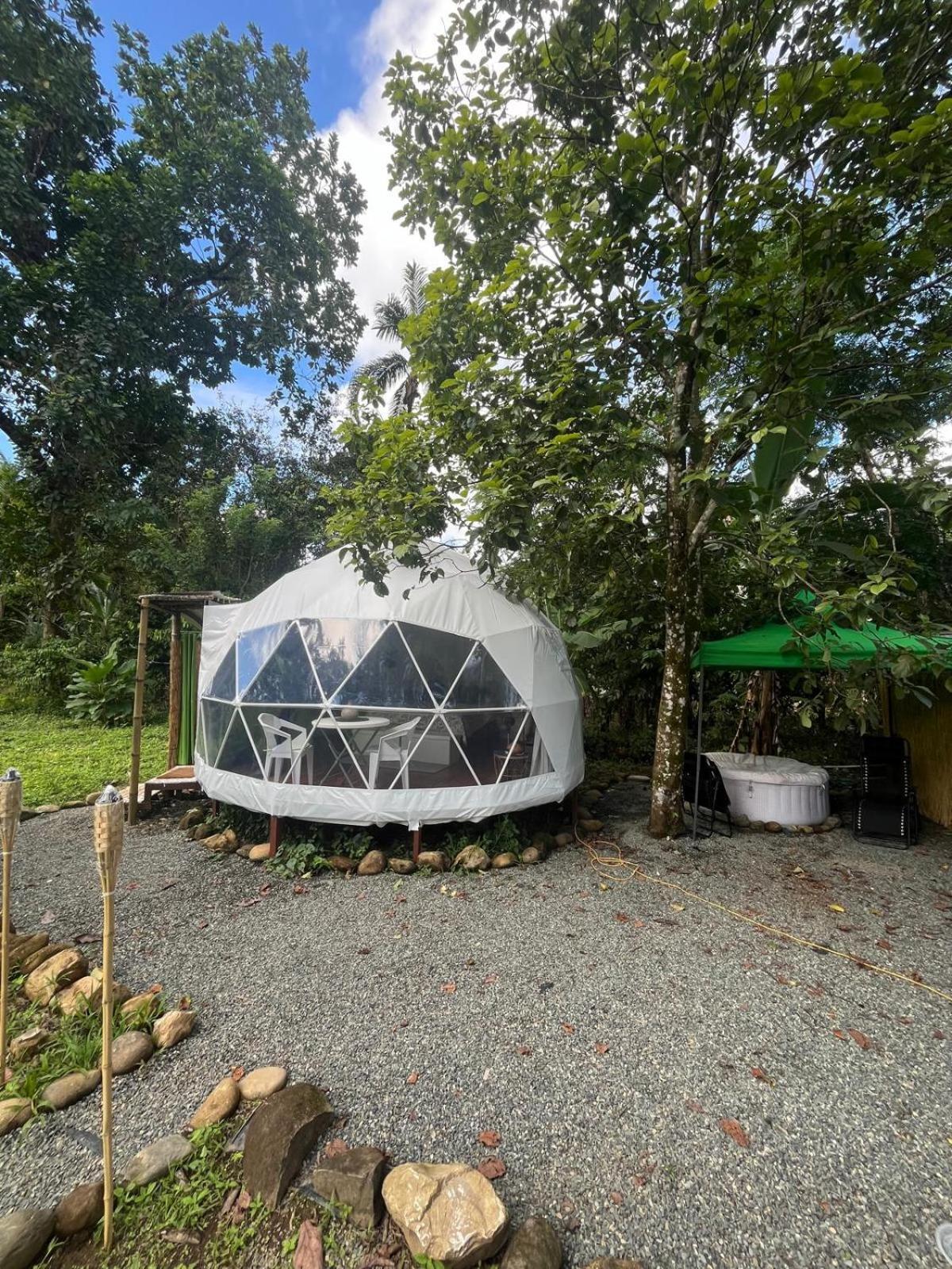 La Comarca River Glamping Dome Near Мануель-Антоніо Екстер'єр фото